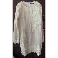 ราคา Preloved WEDDING/KURTAINS OFF WHITE SIZE SM (24633118961)