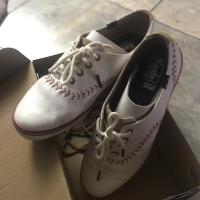 ราคา [มือ2ของแท้ใส่ครั้งเดียว] รองเท้า Keds shampion off white leather รุ่นหนัง⚾️ (2767726610)