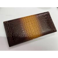 ราคา พร้อมส่ง กระเป๋าสตางค์ กระเป๋าหนังแท้ จระเข้ กระเป๋าหนังแท้ ยาวสองพับ หนังจระเข้สีทองธรรมชาติ 100% (24086711698)