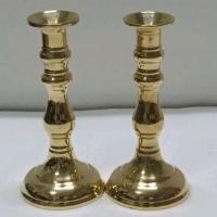 ราคา ชุดเชิงเทียนทองเหลือง 1 คู่ ขนาด 3 นิ้ว (S24) (25974542030)