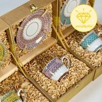 ราคา ชุดของขวัญ แก้วกาแฟเบญจรงค์ บรรจุกล่องผ้าไหม ของรับไหว้ ที่ระลึกเกษียณอายุ ของขวัญปีใหม่ ของขวัญแบบไทย (28626266146)