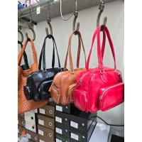 ราคา พร้อมส่งจากไทย งานจริงสวยมากๆ CITY WALK กระเป๋าหนัง pu พรีเมี่ยม ทรงตั้งได้ เก็บขอบงานมาค่อนข้างสวยเลย สายสะพายบ่า (28913779160)