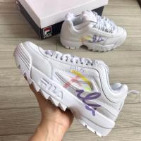 ราคา FILA Disruptor 2 Script สีขาว โลโก้ ชมพู ม่วง (1998943365)