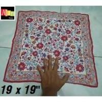 ราคา ผ้าเช็ดหน้า YSL (Yves Saint Laurent) มือสอง (1409187224)