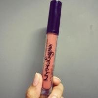 ราคา NYX Lip Lingerie สี04 Ruffle Trim (1499333719)