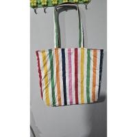 ราคา กระเป๋าสะพายนารายา(Naraya) ลายทางตรง ข้างในสีแดง (28623282022)