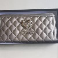 ราคา Love Moschino wallet กระเป๋าสตางค์​ แท้100% (1560535696)