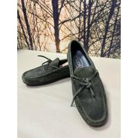 ราคา green suede driving loafer tods made in italy (used) (26810001696)