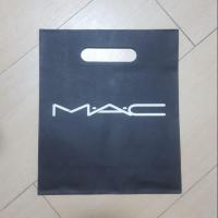ราคา ของแท้/พร้อมส่ง MAC ถุงกระดาษ (1051138074)