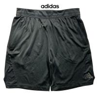 ราคา กางเกงขาสั้น Adidas สีดำสนิท มือ2 สภาพดี (โลโก้ลอกเล็กน้อย) (26427455614)