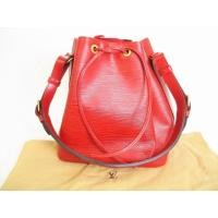 ราคา Authentic LOUIS VUITTON Epi Red Leather Shoulder Bag Purse Petit Noe #8975 Pre-owned (28927749057)