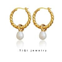 ราคา ต่างหูย้อนยุค ชุบทองคำแท้และมุก ออกแบบเรขาคณิต (42072284448)