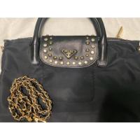 ราคา Prada crytal embellished ของแท้ (5416292536)