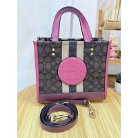 ราคา coach dempsey แท้ 100% มือ2 มีตำหนิ สภาพใช้งาน (40061084600)