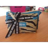 ราคา กระเป๋าใส่เครื่องสำอางค์ Kenneth Cole Reaction 2 ชิ้น แท้ (2902392184)