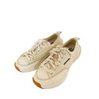 ราคา รองเท้าผ้าใบ UMBRO สีขาวครีม มือสอง ♥️♥️Size.39/25cm. ♥️♥️ (25113914158)