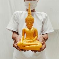 ราคา พระเชียงรุ้ง ศิลปะเก่าโบราณ รุ่นเเรก สีน้ำทอง ขนาด 5 นิ้ว สูง 10 นิ้ว (24494331887)