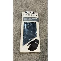 ราคา [ใหม่!!!] ถุงมือกอล์ฟ Oakley Golf Gloves AW ขนาด 23 CM สีดำ (40123963695)