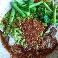 ราคา (แบรนด์แม่เล้า) ขนมจีนแห้ง‼️เส้นสด‼️เหนียวนุ่ม‼️อร่อย‼️ ตัวเส้น ทำมาจากถั่วเขียว(ไม่อ้วน) (นำเข้าจากประเทศเวียดนาม) (25519873807)