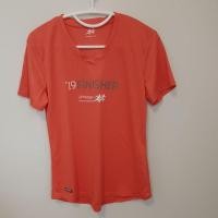 ราคา เสื้อวิ่ง คอวี สีส้ม สกรีน J.P. Morgan หน้าและหลัง 38/26" มือสอง (17982477862)