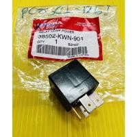 ราคา รีเลย์สตาร์ท Click125i ,Click125 ,PCX ,PCX125 ,PCX150 ,คลิก125i แท้HONDA100%(KYM) รีเลย์สตาร์ทมือ รีเลย์สตาร์ทclick125i (29771150595)