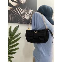 ราคา Prada nylon มือสองของแท้ (9169177265)