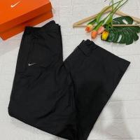 ราคา Nike กางเกงผ้าร่มแบรนด์Nikeแท้% (14919025428)