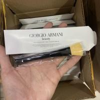 ราคา Giorgio Armani mini Foundation Brush (24740954000)
