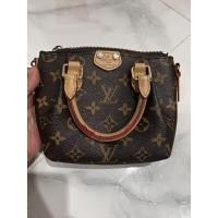 ราคา หลุยส์งานแปลงขนาด 7นิ้วใส่ไอโพนmaxได้ สภาพตามรูปสายเดิมสวย (20244510579)