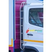 ราคา บันไดขึ้นหัวเก๋งรถบรรทุก HINO FC9J / บันไดขึ้นหัวเก๋งสแตนเลส ต่อข้าง /ต่อคู่ เลือกได้ พร้อมอุปกรณ์ติดตั้ง (20195328065)