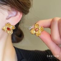 ราคา เดรช ทองแท้ชุบไฟฟ้าเข็มเงินเพทายดอกไม้ต่างหูผู้หญิงวัยกลางคน ซอก ต่างหูอเนกประสงค์ต่างหูอารมณ์ (25289540516)