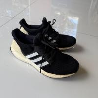 ราคา รองเท้า adidas Ultra Boost 4.0 มือสองของแท้ (51050601232)