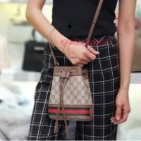 ราคา GUCCI Ophidia GG Mini Green Red Green Nano Mini Crossbody Bucket Bag Crossbody Backpack Drawstring 550620 (40003084416)