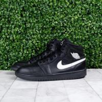 ราคา Nike Air Jordan 1 ของแท้ (22404222982)