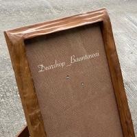 ราคา กรอบรูปไม้สัก A4 ตั้งได้-แขวนได้ งานไม้สักเก่า(กรอบไม้ปีก) สำหรับใส่รูปขนาด A4 (19960478400)