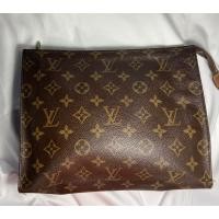 ราคา กระเป๋าคลัชหลุยส์ louis vuitton แท้มือสอง ลดรอบสุดท้าย (21995455830)