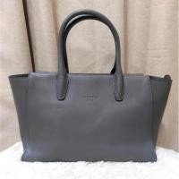 ราคา Renoma Paris กระเป๋ามือสองทรงถือ แบรนด์แท้ ของแท้ (26101243620)