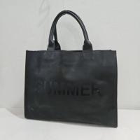 ราคา BRAND :Paul Smith PVC JELLY BAG (24010017323)