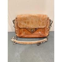 ราคา Tu’i bag (ขายตามสภาพ) ของแท้ 100% (24316249543)