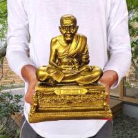 ราคา NMT8 สมเด็จพระโคะ หลวงปู่ทวดเหยียบน้ำทะเลจืด วัดพะโคะ หน้าตัก5นิ้ว งานเรซิ่นสีทองโบราณ (23575817788)