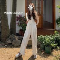 ราคา ชุดจั้มสายเดี่ยวขายาว เอี๊ยมหมีสีขาว จั้มสูท มือ ✌ (22790303867)