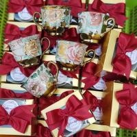 ราคา ของชำร่วยงานแต่ง แก้วชาเบญจรงค์ กล่องทอง ฟรีป้ายชื่อ ขั้นต่ำ 100 ชุดขึ้นไป ของรับไหว้ งานบวช งานเกษียณ ขึ้นบ้านใม่ (20925457495)