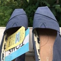 ราคา รองเท้า TOMS สีน้ำเงิน Navy size W8 EUR (1793617524)
