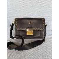 ราคา กระเป๋าสะพาย Michael Kors มือสอง (22467377232)