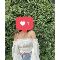 ราคา ส่งต่อเสื้อเกาะอกสีขาวมีแขน ร้าน stayslay.bkk (18874882262)