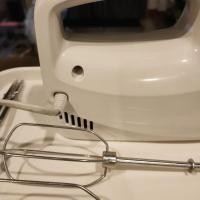 ราคา เครื่องตีแป้ง เครื่องผสมอาหาร electrolux มือสอง ใช้น้อย (8900540680)