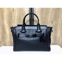 ราคา กระเป๋า Coach รุ่นฮิต Swagger ไซร้ 14” ของแท้ 100% สภาพสวยๆ ไม่มีตำหนิค่ะ (ไม่มีสายยาวนะคะ) สนใจสอบถามได้ค่า (20324209481)