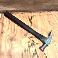 ราคา ค้อนฝรั่ง ฆ้อนตีตะปู หัวตลับยาหม่อง หงอนตรง ด้ามไม้ชิงชัน (27852037001)