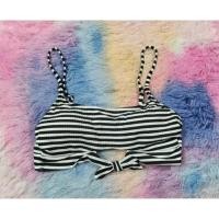 ราคา Xhilaration size L บิกินี่ท่อนบนสีขาวดำลายทาง งานตะขอหลังสายปรับได้สภาพใหม่ รอบอก 32 ถึง 36 นิ้ว (27528785164)