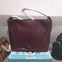 ราคา กระเป๋าแฟชั่นสตรี Disney D3918 สีแดงไวน์ (26720594533)